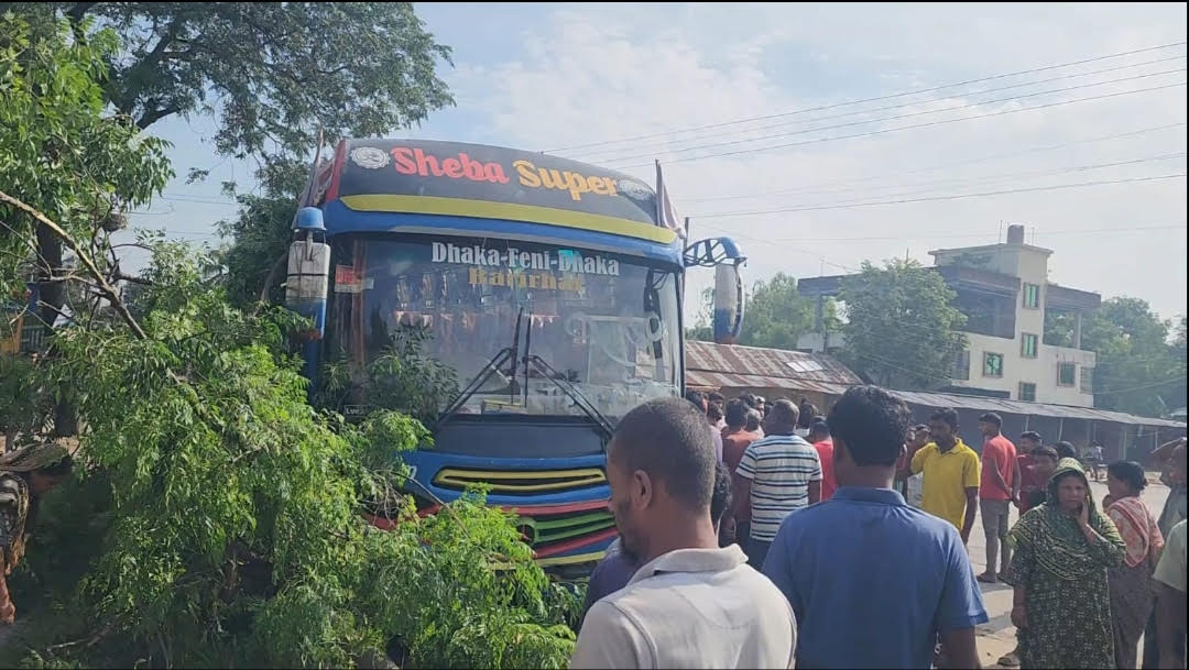 পঞ্চগড়ে বাসের চাকায় পিষ্ট হয়ে সুপারভাইজার নিহত